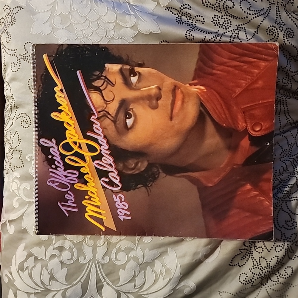 1985 ORIGINAL UNMARKED MICHAEL JACKSON CALENDAR!!! APPROX 18×24